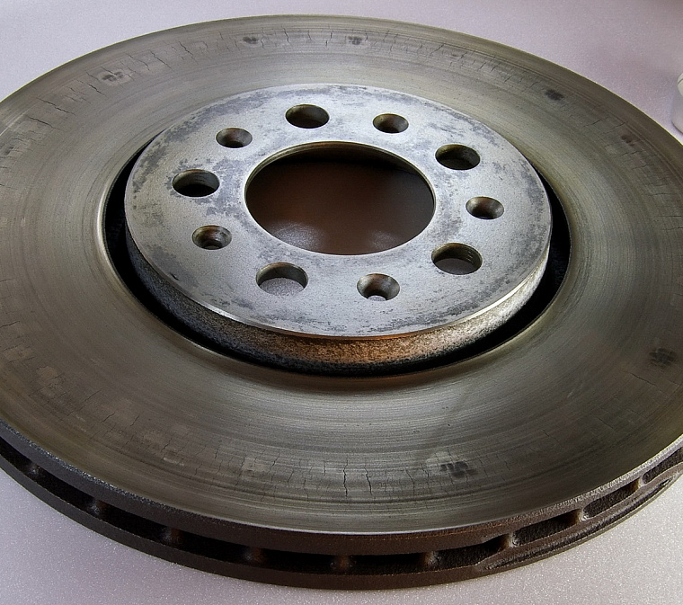 Как выбрать качественные тормозные диски и избежать подделок