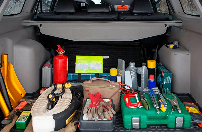 Какие инструменты должны быть в багажнике каждого автомобилиста?