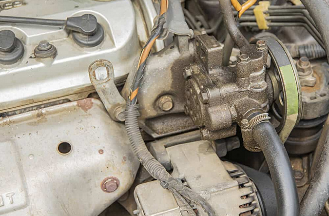 Шумный насос гидроусилителя руля: как решить проблему